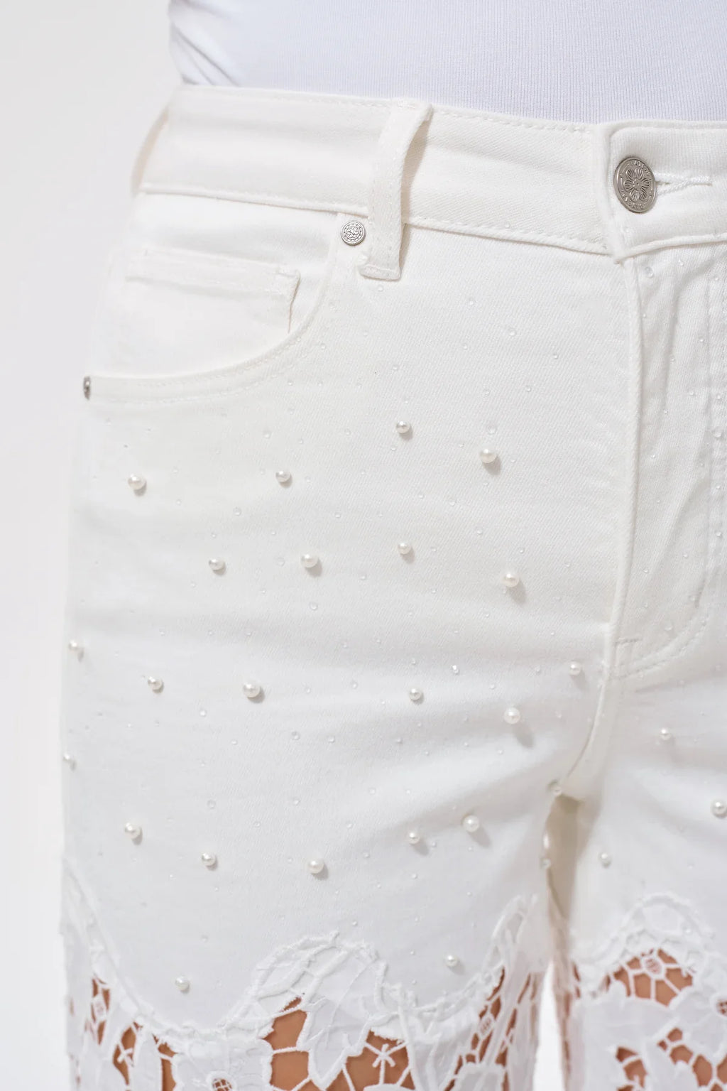 New York 30" Floral White