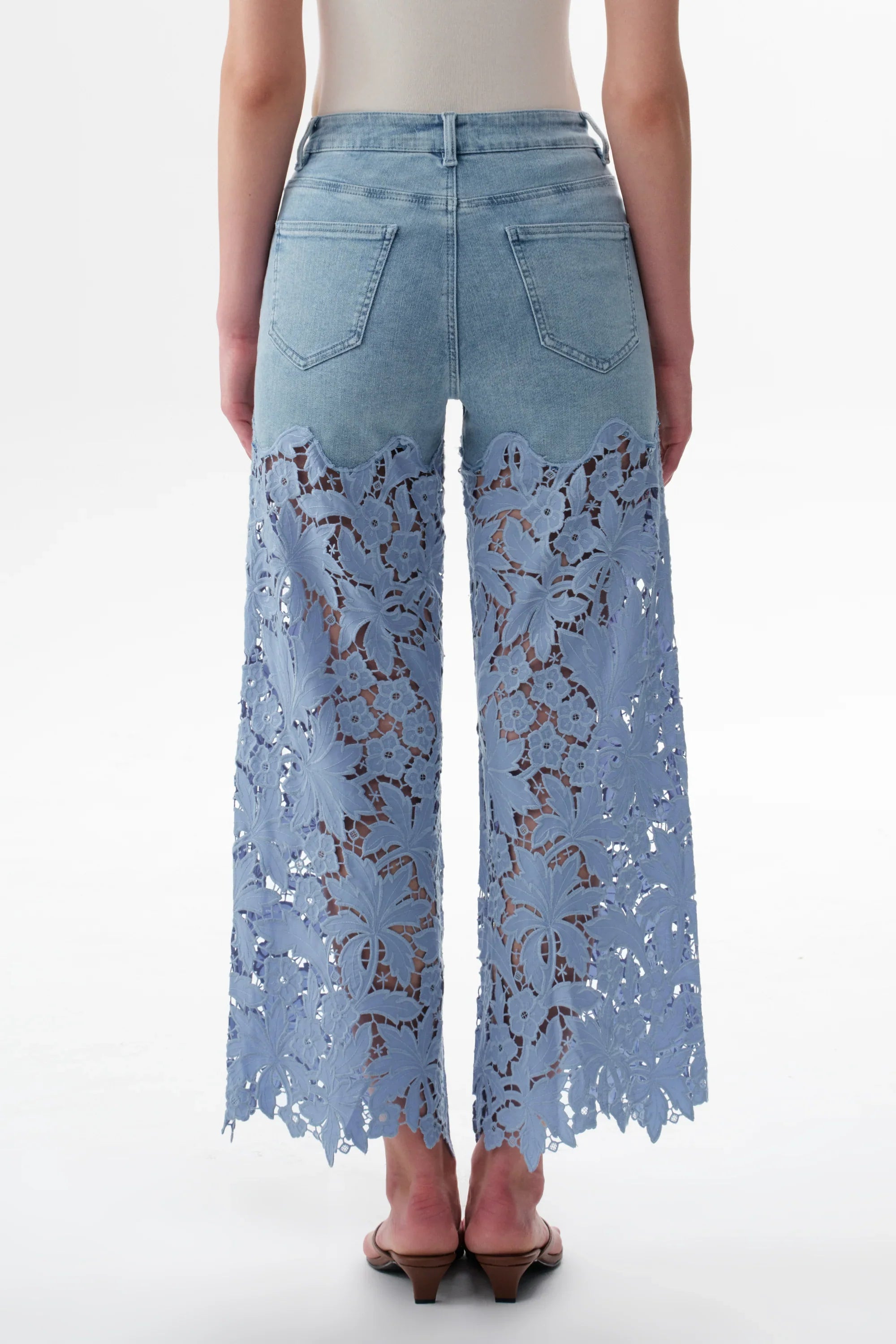 New York 30" Floral Blue