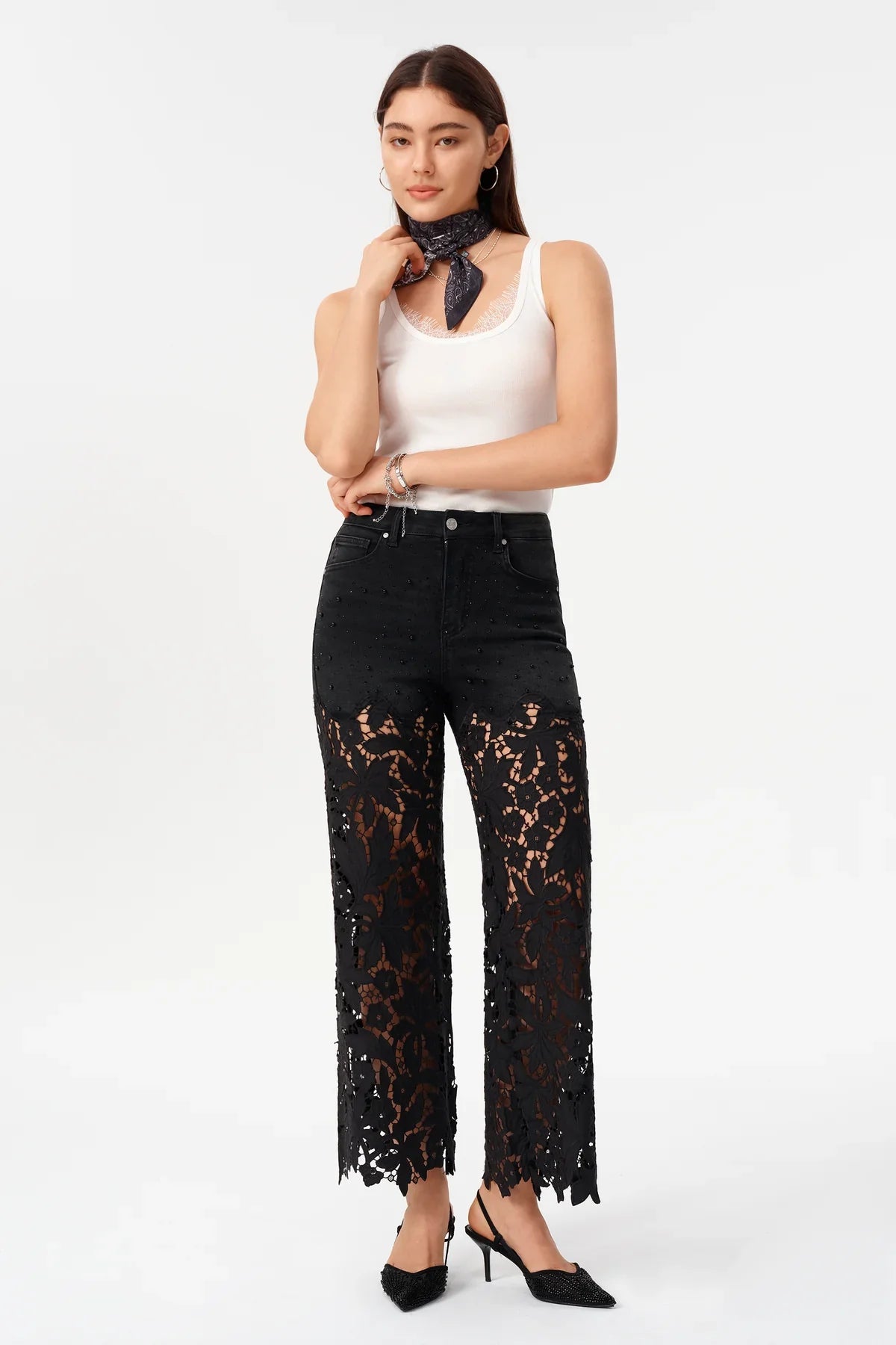 New York 30" Floral Black