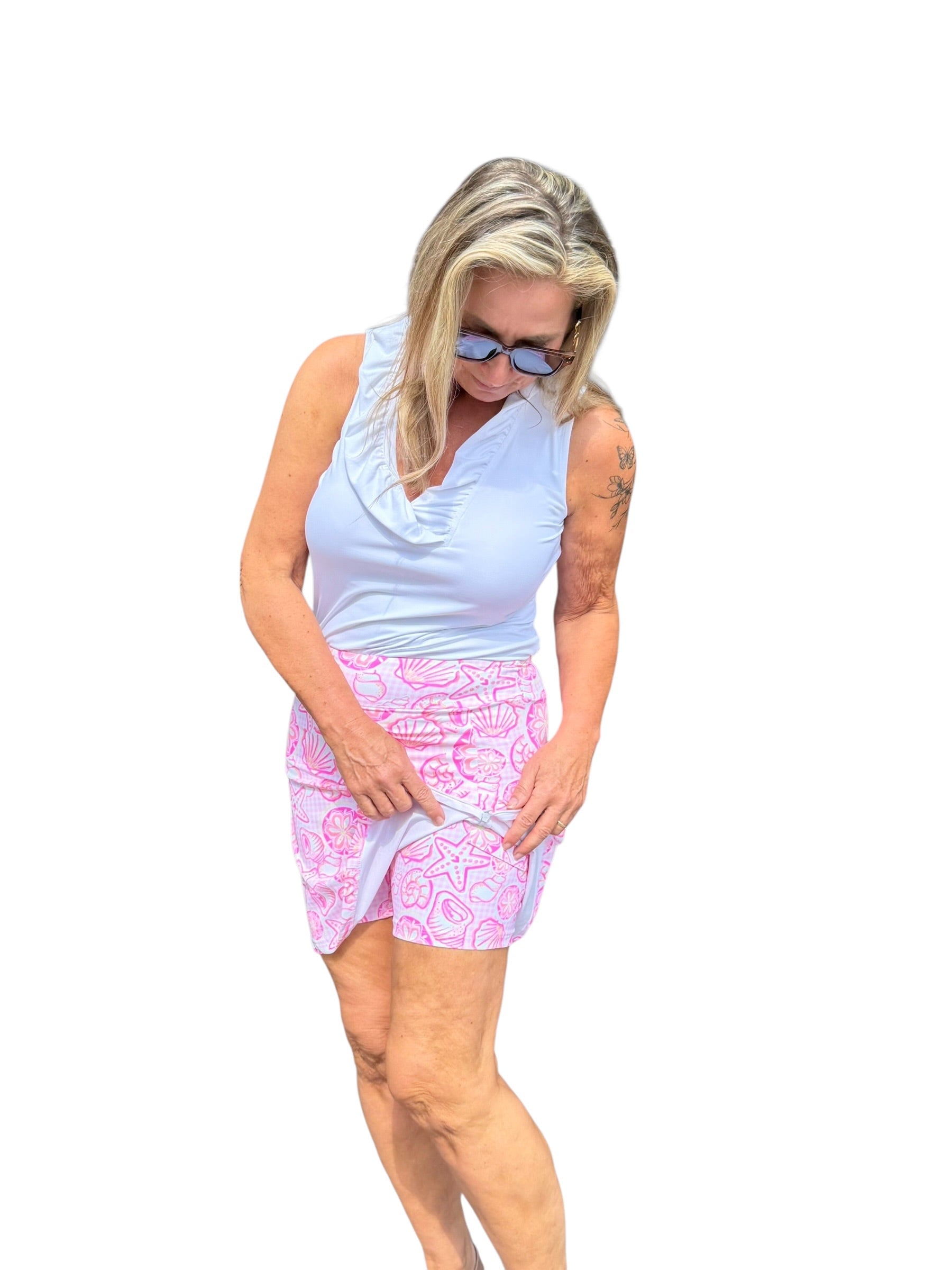 Pull - on Zip Skort with UPF50+ Ocean Shells Pink - Back of the Bay Boutique