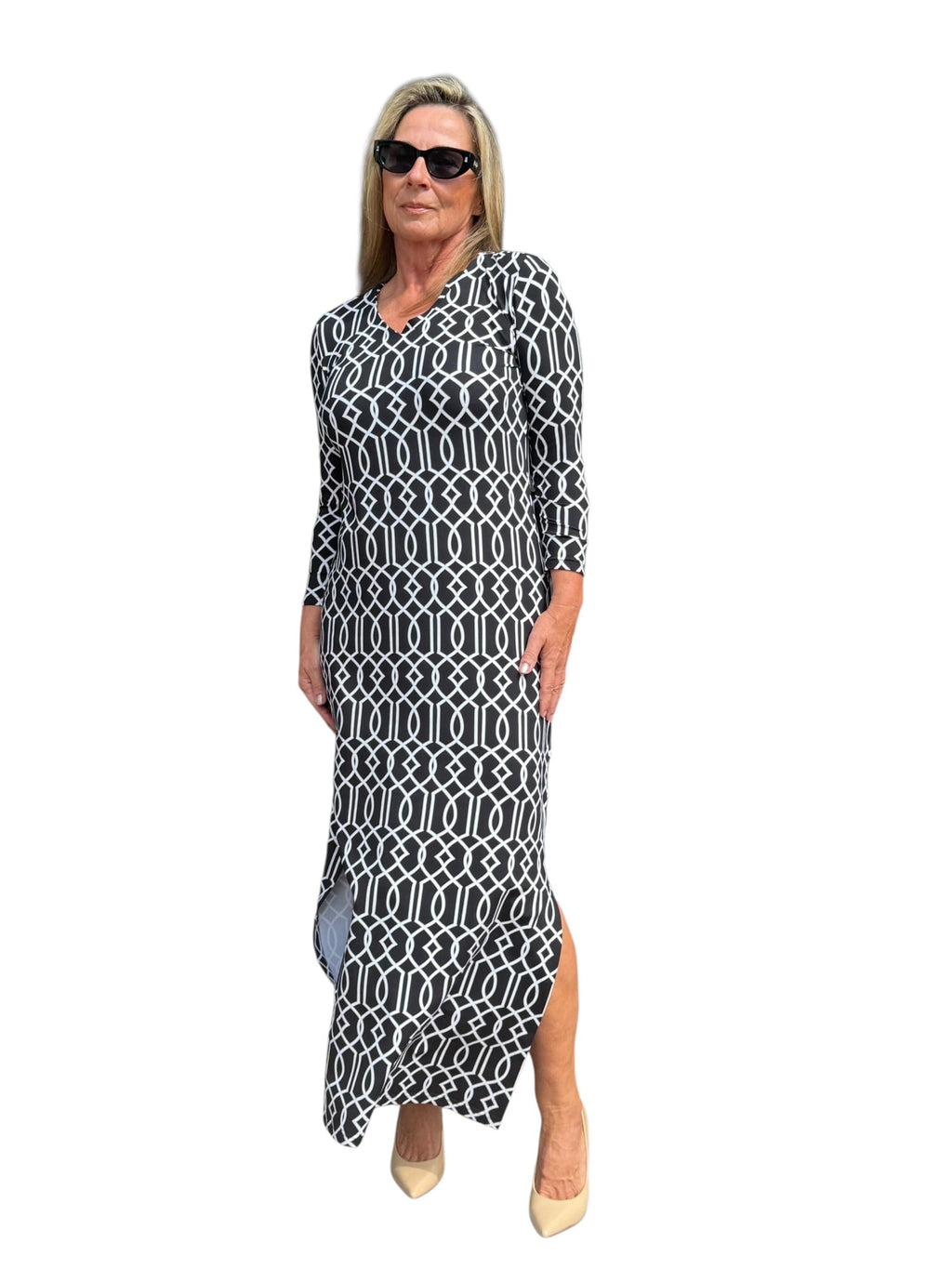 Maxi Elbow - Sleeve Dress with UPF50+ Geometric Lines Black - Back of the Bay Boutique