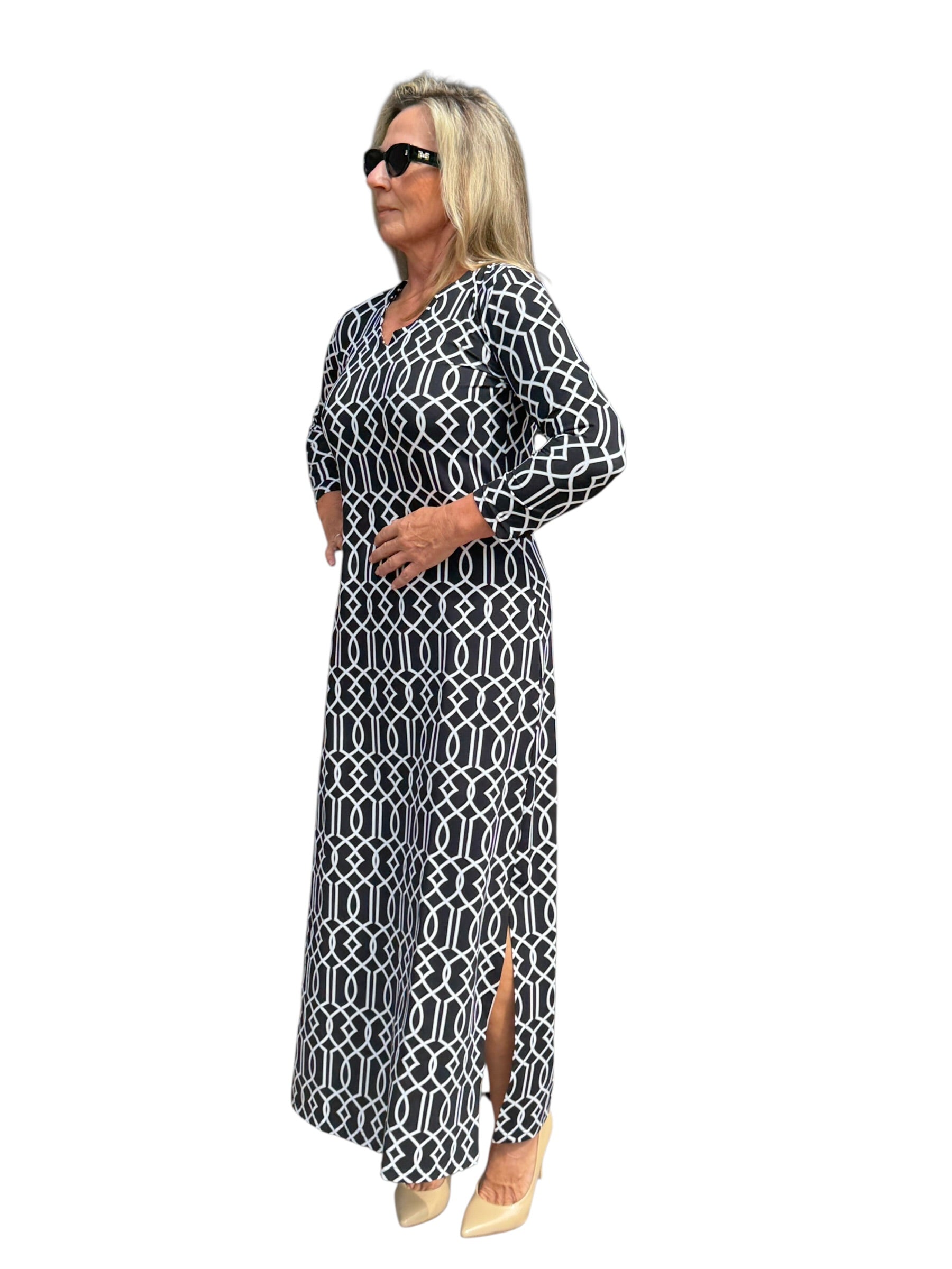Maxi Elbow - Sleeve Dress with UPF50+ Geometric Lines Black - Back of the Bay Boutique