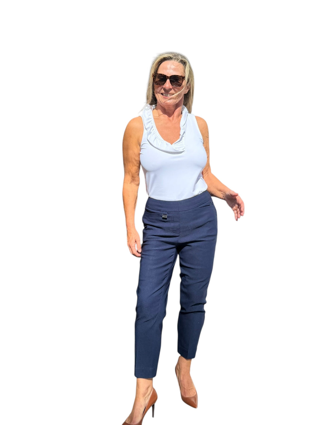 Contemporary Pull - on Capri Navy - Back of the Bay Boutique
