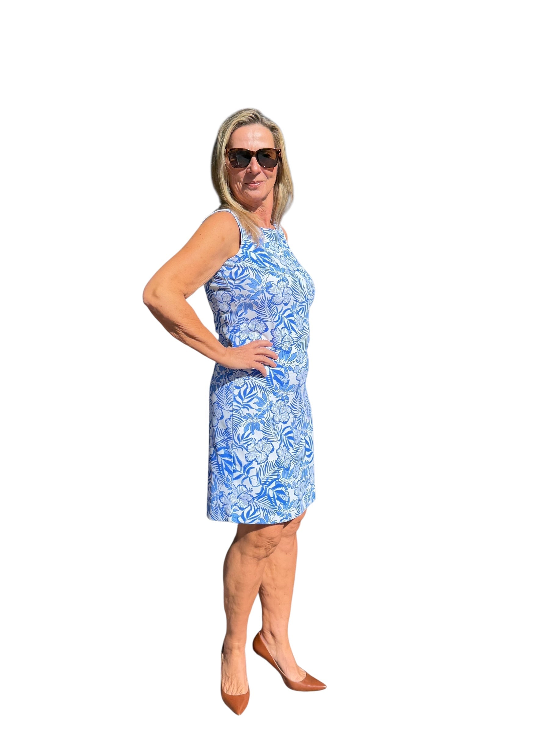 Lulu-B Classic Shift Dress with UPF50+ Summer Breeze Blue – ULLI's Boutique