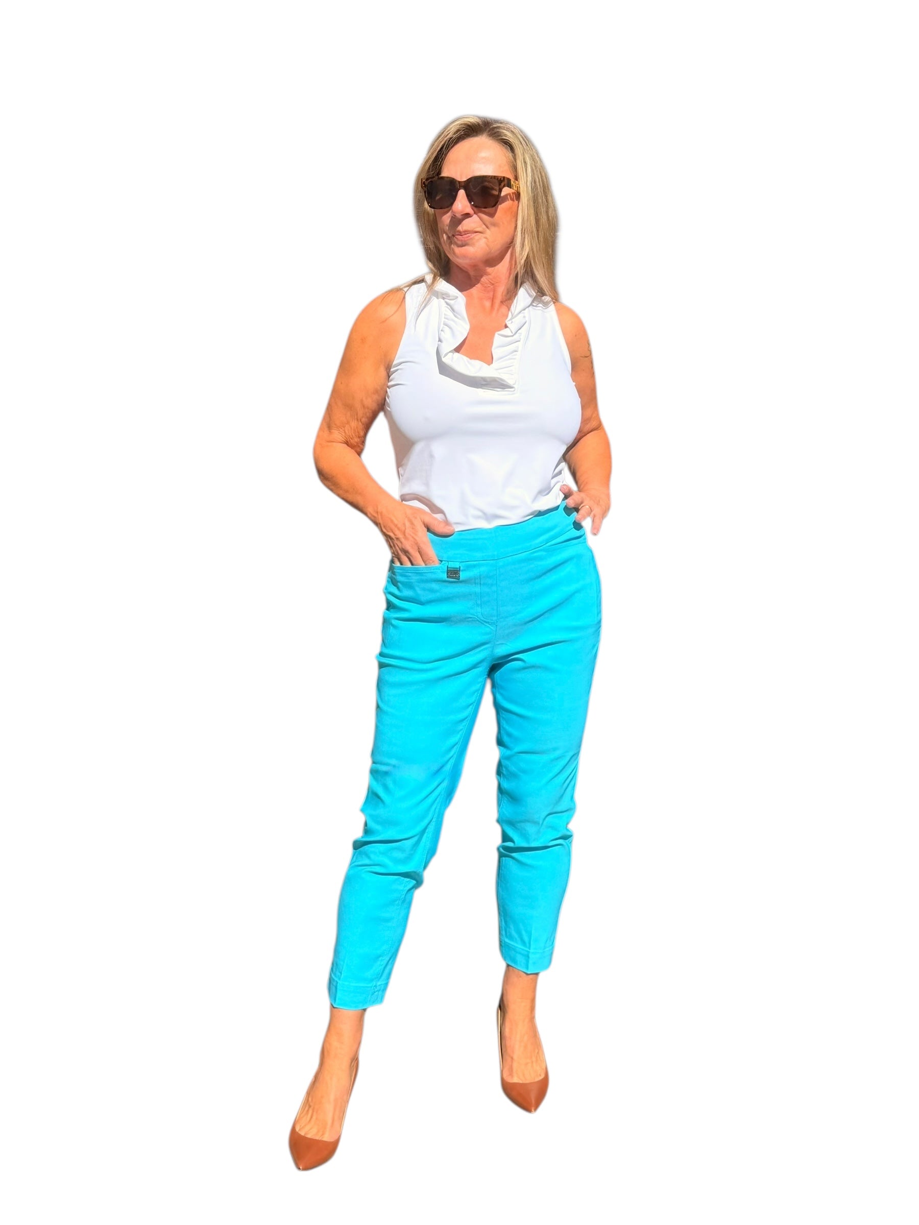 Contemporary Pull - on Capri Clear Turquoise - Back of the Bay Boutique
