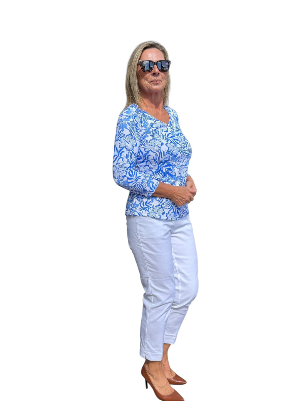 Contemporary Pull - on Capri White - Back of the Bay Boutique